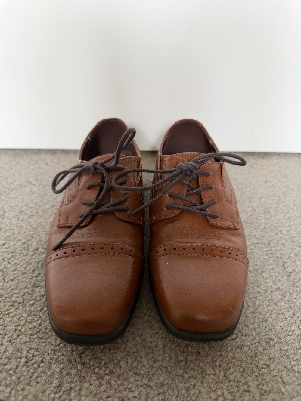 Stafford Boys' Brown Lace-Up Cap-Toe Dress Shoes Size Boys’ 13Y - Medium Width